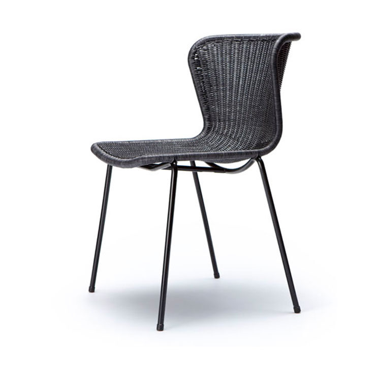 C603 chair Black Angle